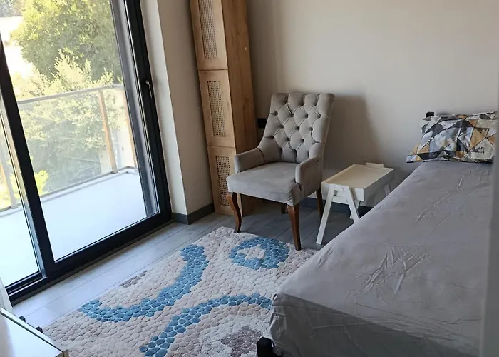 Villa Havuzlu Lueks Havuzu Isitmali *