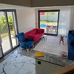 Villa Havuzlu Lueks Havuzu Isitmali