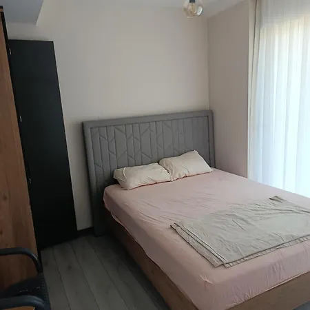 Havuzlu Muestakil Villa 4 Oda 1 Salon Βίλα *